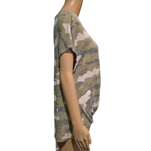 Another Reason Camouflage Waffle Knit Top Medium - Picture 3 of 6